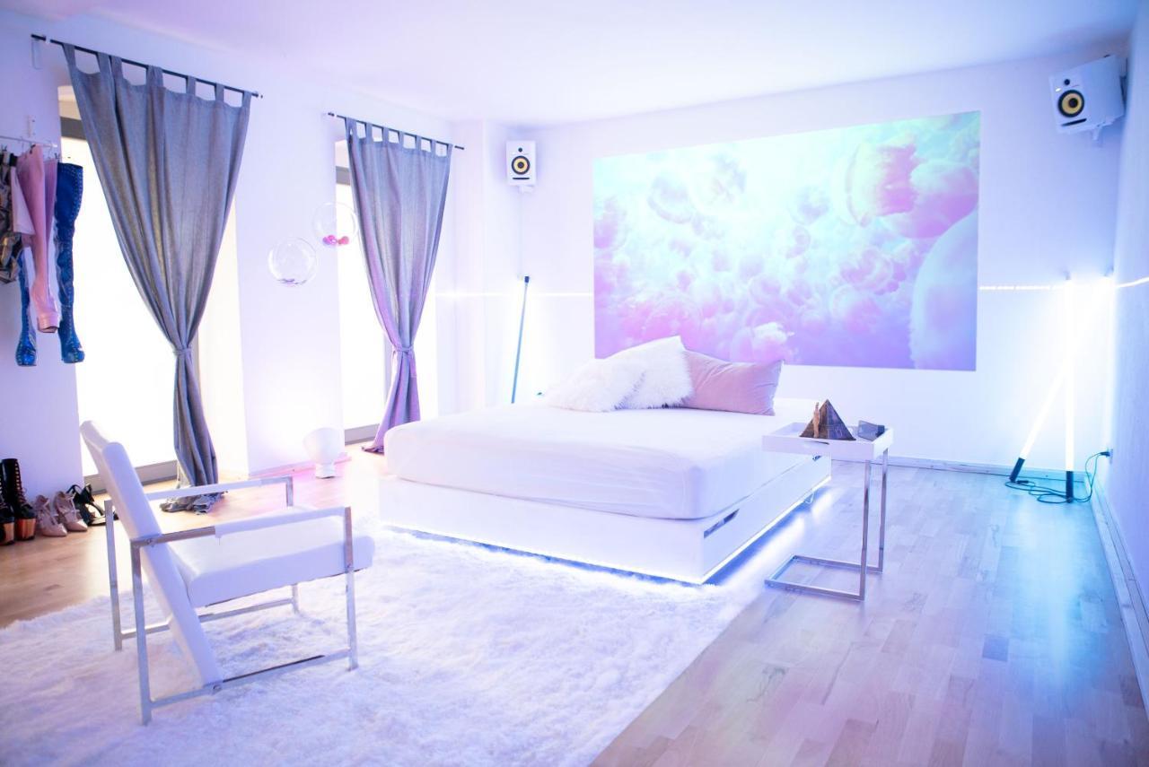 Cosy Apartment At Prenzlauer Berg With Terrace And Headphonecinema Berlino Esterno foto